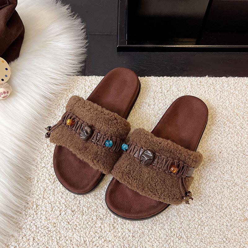 Niche Design Thick-bottomed Cotton Slippers Women's Outer Wear 2025 Autumn and Winter New Retro French Woven Plush Mop