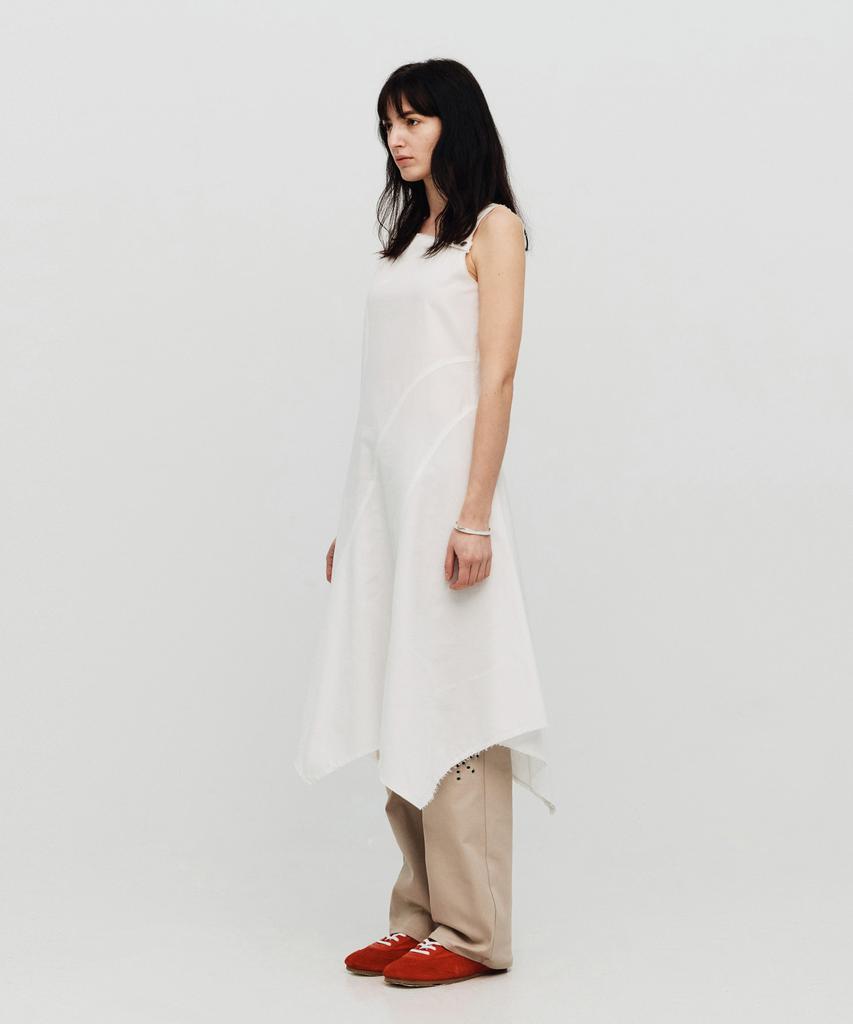 Sillot Asymmetric Cut Snap Cotton Maxi Dress (White)