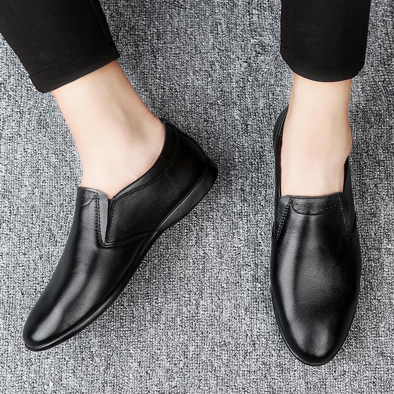 Men Casual Shoes Men's Genuine Leather Fashionable Breathable Peas Shoes Trend Black All-match Wear-resistant Flat Shoes
