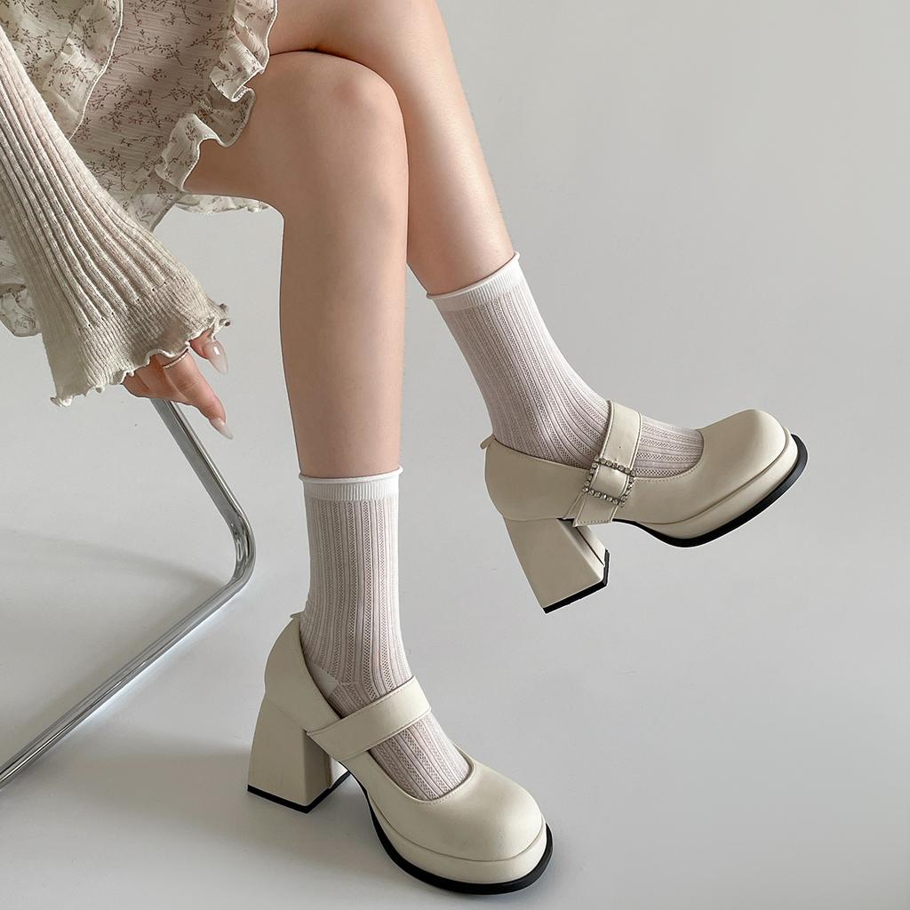 Schwarze französische Retro-Dickabsatz-High Heels Damen Sommer 2025 neu mit Rock vielseitig leichte Öffnung Mary Jane Einzelschuhe