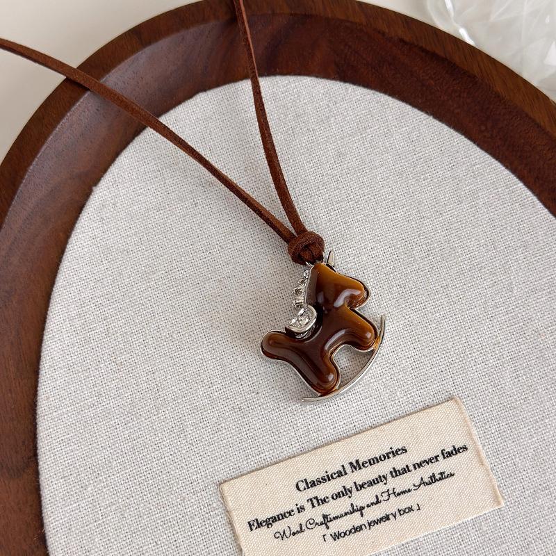 Minimalist Plush Pony Pendant Long Necklace For Women Vintage Leather Rope Sweater Chain Jewelry Accessories Gifts