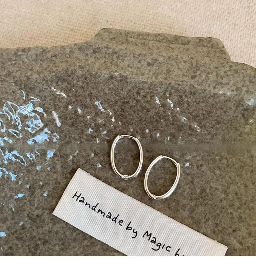 Silver Needle Resin Flower Tassel Earrings: Vintage, Versatile, Light Luxury Fashion Jewelry for Women