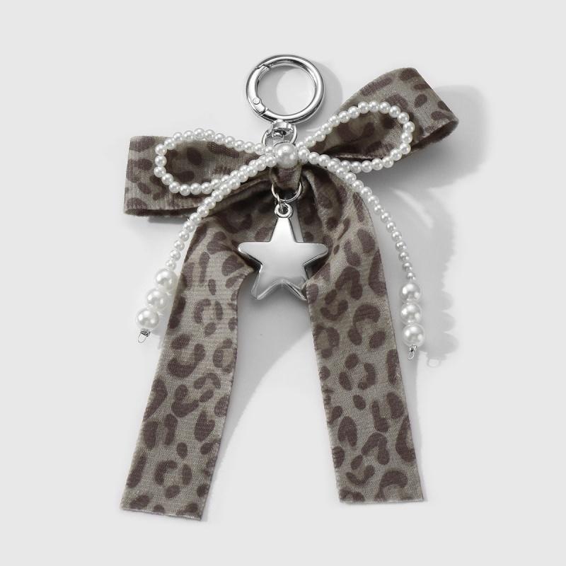 Y2k Fashion Leopard beads Ribbon Love Bow Keychain Imitation pearl Key Ring Student Women's Charms Bag Backpack Pants Decoration