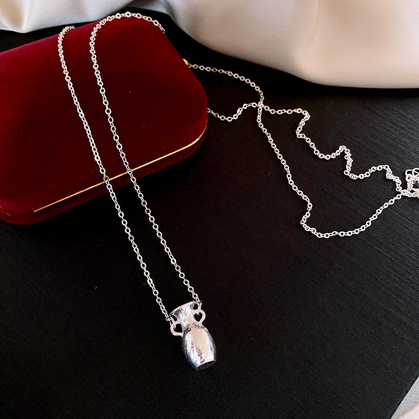 

Korean ins long vase pendant necklace collarbone chain personalized item design