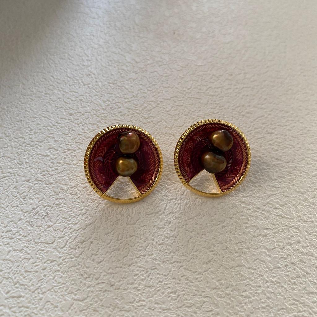 Hollow Gradual Change Design Wind Woven Circle Pearl Earrings Female Creative Temperament Stud Earrings Personalized Earrings