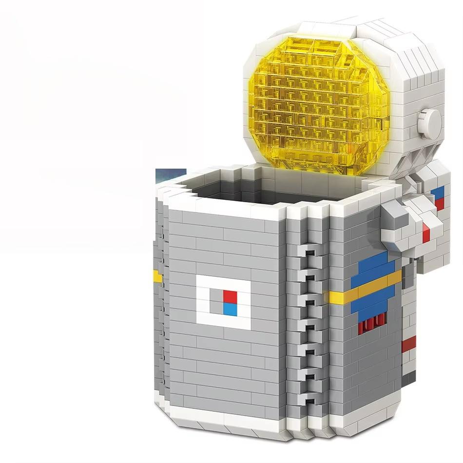 Building Blocks Astronaut Astronaut Presents Cute Pen Holder Mobile Phone Holder