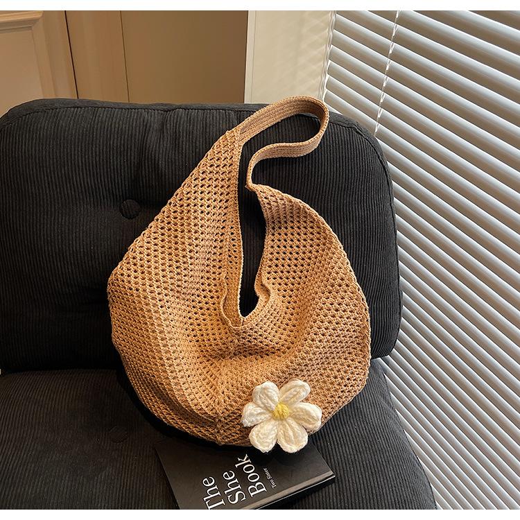 Reisen am Meer Strandtasche Damen Neue hohle gewebte Tasche Große Kapazität Schulter-Tragetasche Leichte Sommer-Strandurlaub-Schultertasche