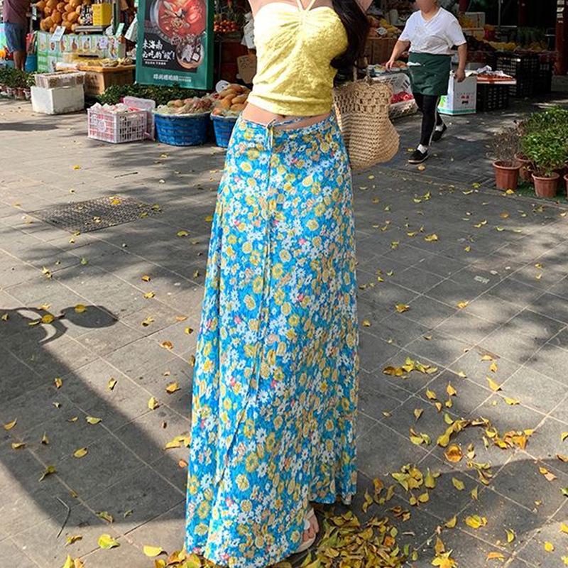Dopamine Island Resort-Style Two-Piece: Floral Drawstring Bandeau Top & Skirt Set for Women