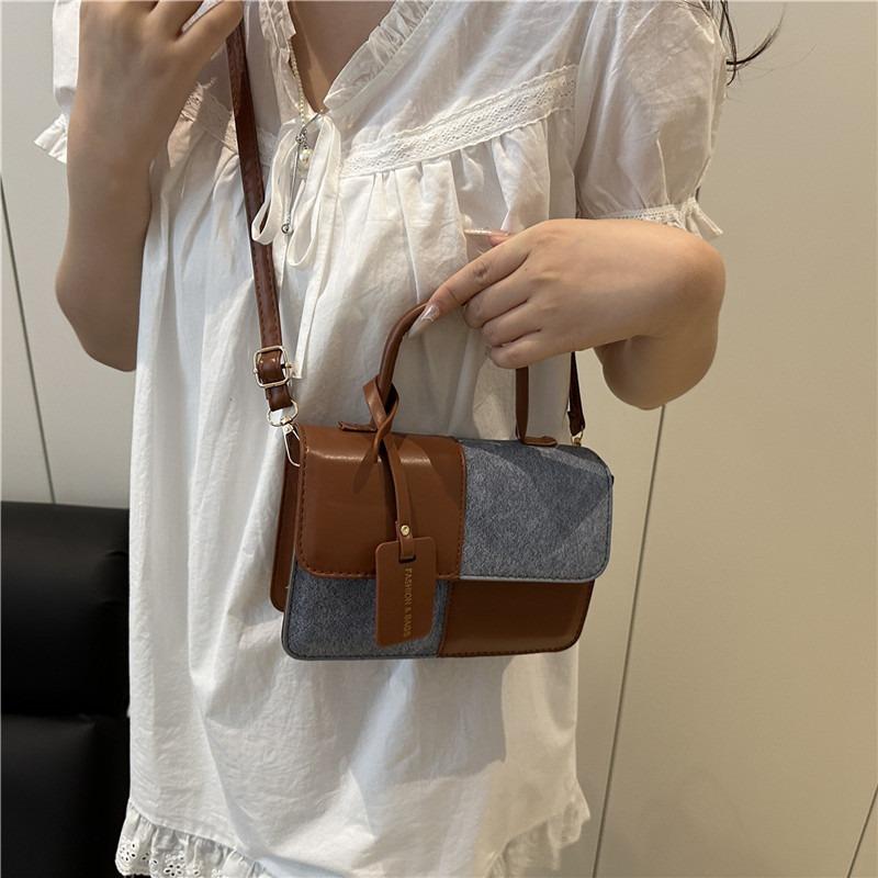 New Splicing Contrasting Colors, Advanced Texture Temperament, Portable Shoulder Messenger Bag, Commuter Versatile Woman