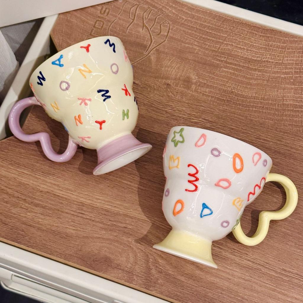 Creative Embossed Letter Crown Goblet Niche Design Ceramic Mug Office Coffee Cup Souvenir