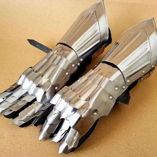 40.64 Cm Medieval Knight Gauntlet Armor, Larp, Cosplay, Sca, Functional Armor Gloves Best Gift