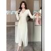 Early Spring Pure and Alluring Sexy V-neck Long-sleeve Dress for Women, Designed and Slimming, Inner Layer with a Hip-hugging Long Dress