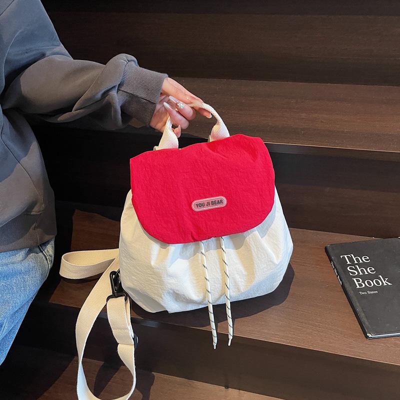 Lightweight Casual Backpack Bag Women's 2025 New Simple Nylon Cloth Simple Versatile Handbag Travel Backpack