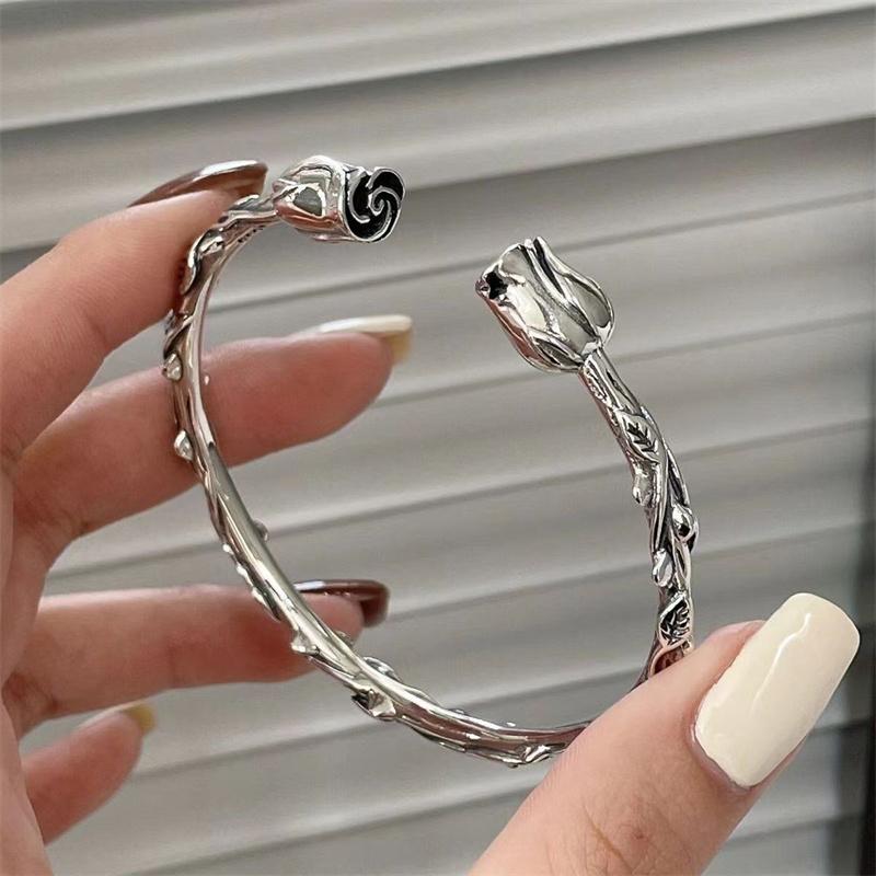 Einfache Vintage Wassertropfen Offene Armreifen für Damen Trend Goth Geometrisches Armband Ästhetischer Schmuck Geschenk Großhandel