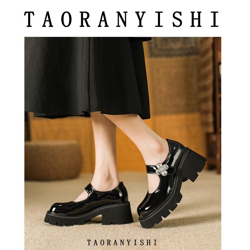 Platform Mary Jane shoes women's new single shoes round head retro one-word buckle uniform shoes small leather shoes