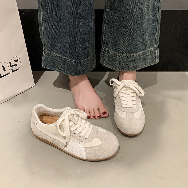 

Ретро женские новые летние универсальные дышащие легкие сумка голова полушлепки повседневные маленькие белые туфли 40