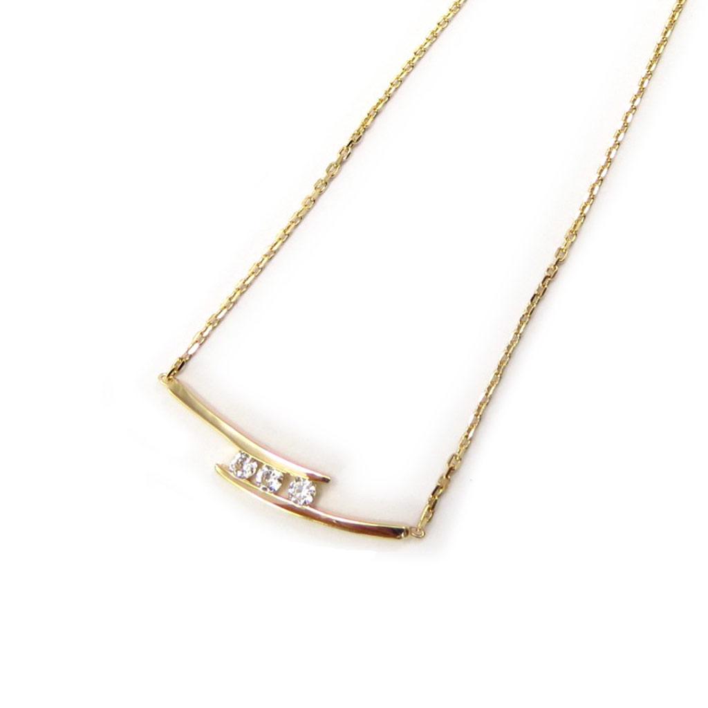 Altesse [F0189] - White Gold 'Câlin' Gold Plated Necklace - 28x4 Mm