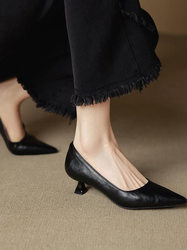Giant soft~! French retro pointed single shoes women's soft leather thin heel temperament versatile shallow high heels