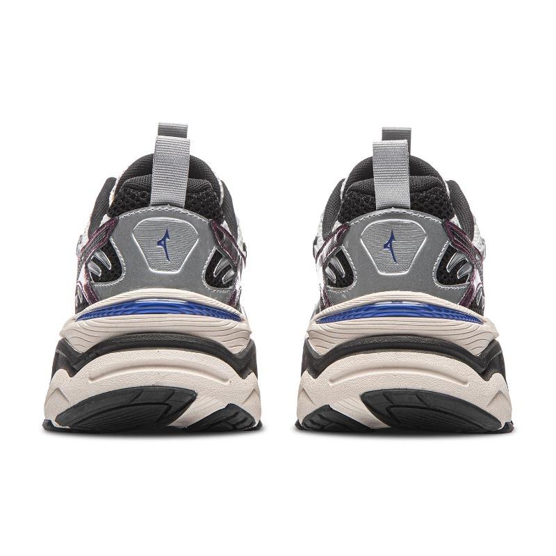 Mizuno XLG 2K unisex low-top Y2K chunky dad sneakers black silver D1GH260906