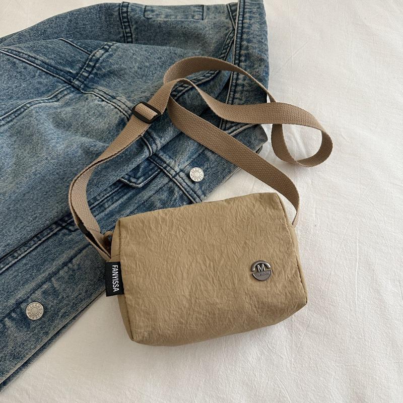 Today's Popular Fashion Casual Bag Summer New Versatile Solid Color Simple Shoulder Messenger Bag