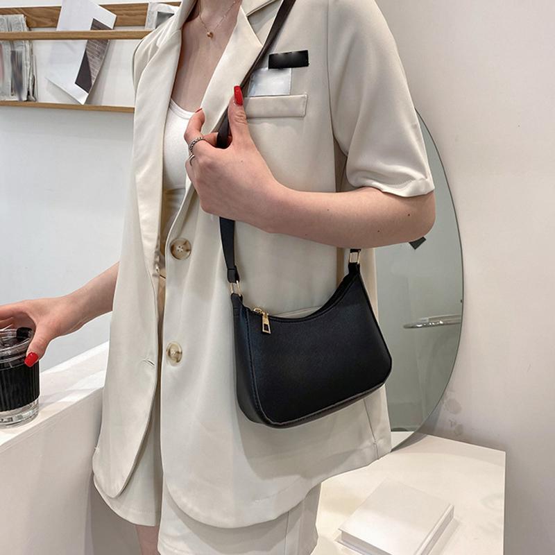 2025 New Handbag Retro Hong Kong Style Portable Shoulder Bag Underarm Bag Solid Color PU Crossbody Bag Women's Leisure Bag