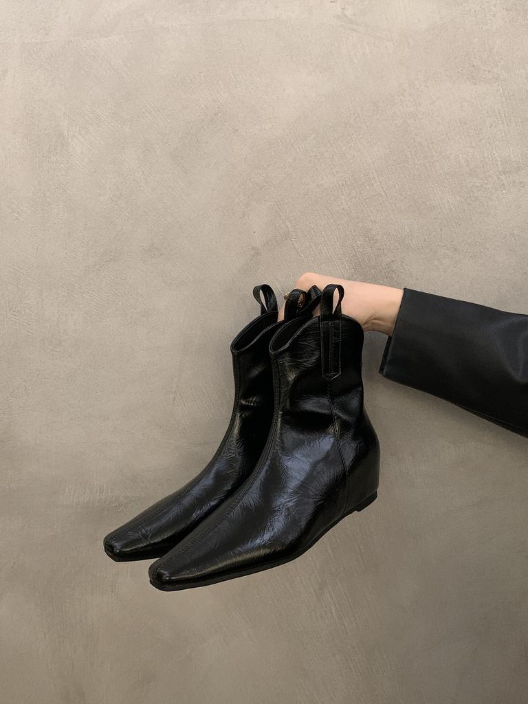 French retro pointed V-mouth inner heightening western boots women's 2025 autumn new high-end pleated Chelsea boots