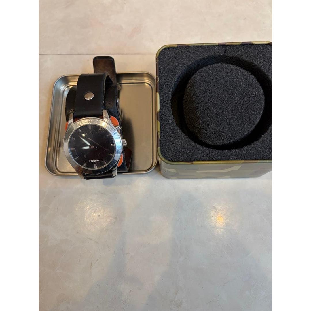 Used FOSSIL watch black leather