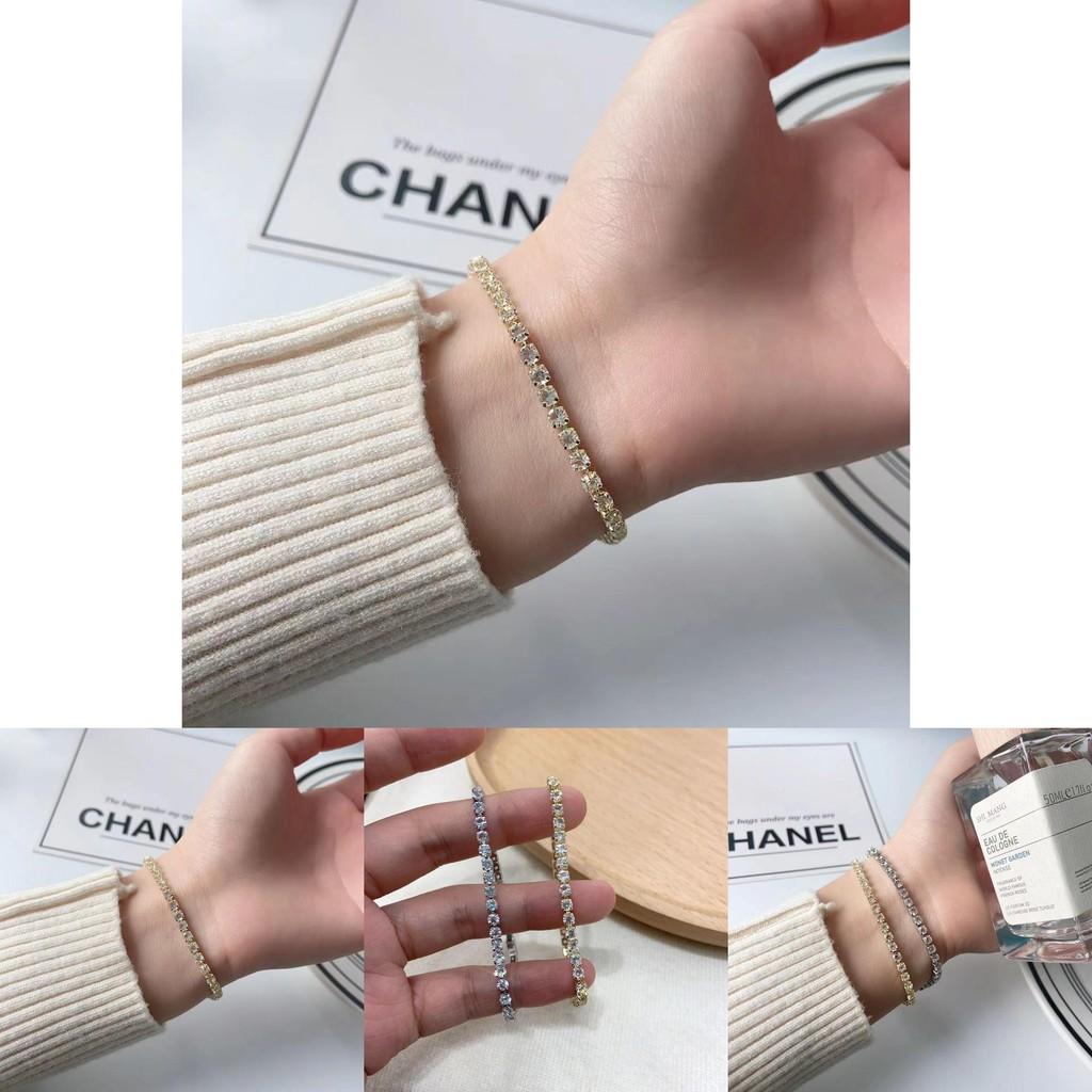 Geometrisches Hängearmband in Gold und Silber für Damen Moderner und raffinierter Look