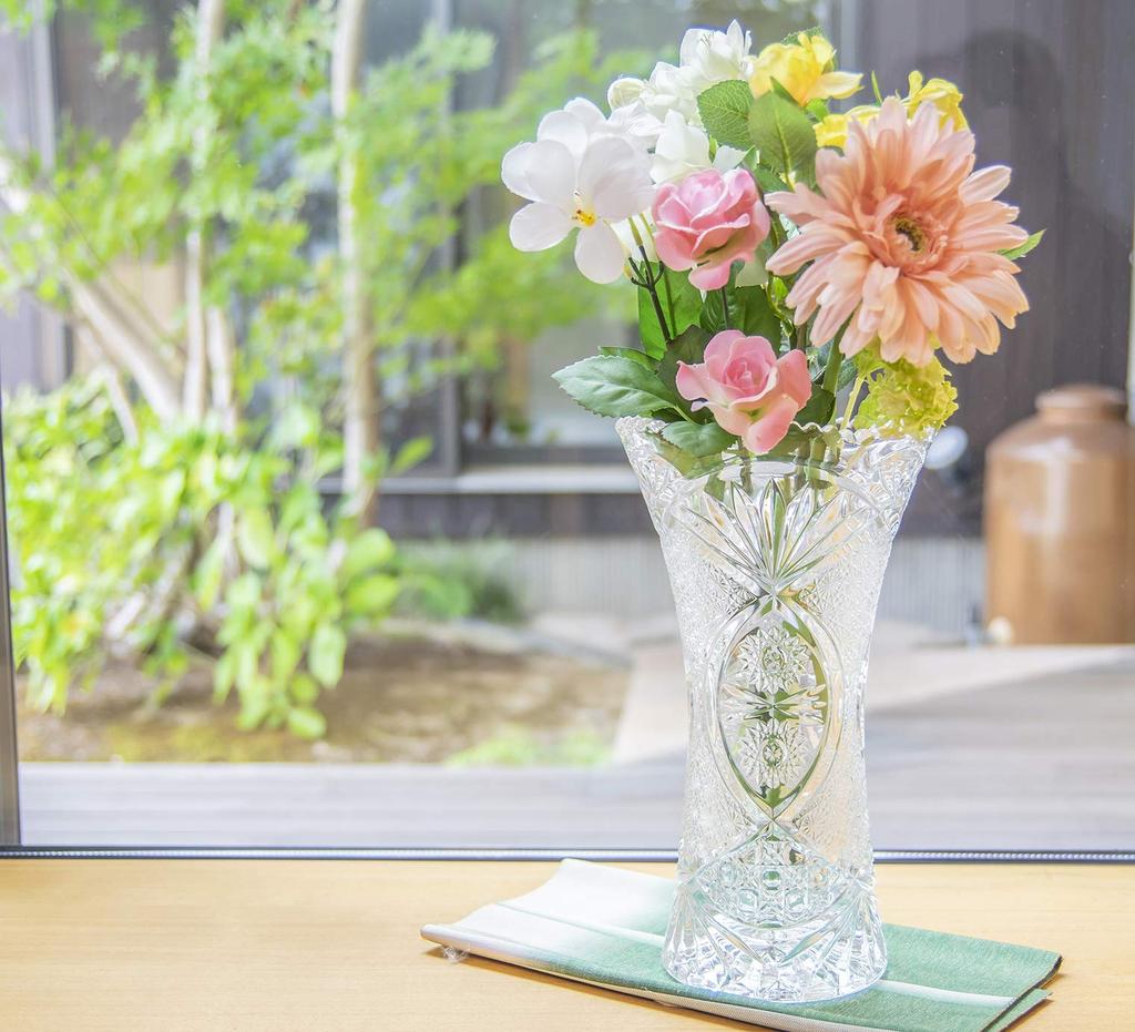 ADERIA Solitaire Glass Vase LL Diameter x Height Made in Japan Transparent [Approx. 16.8cm Approx. 28.5cm / Crystal] R-739