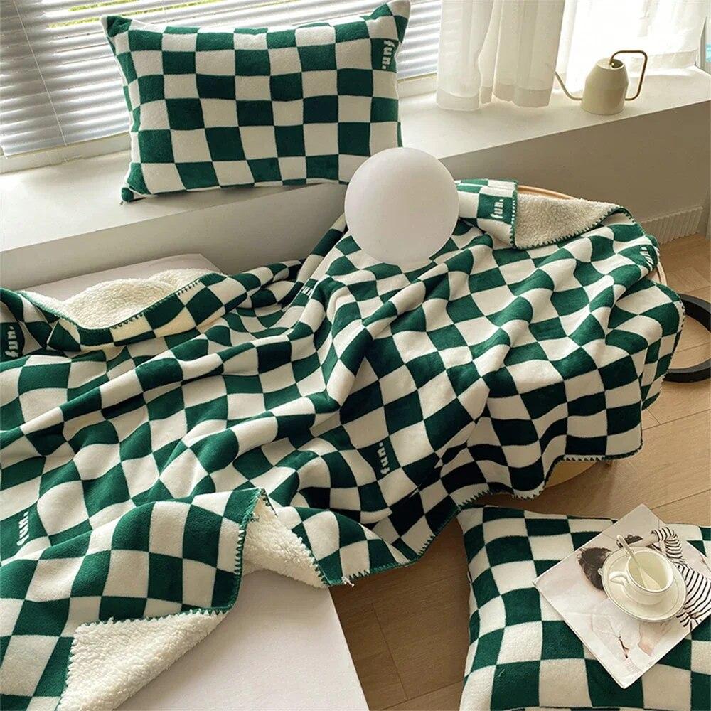 Přenosné měkké deky pro dospělé Přehoz na postel Klimatizace Kancelářská deka na zdřímnutí Dekorativní prošívaná fleecová přehozová deka do ložnice