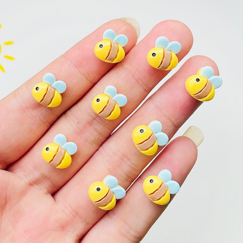 

40 Pcs New Cute 11*11Mm Resin Mini Little Bee Flat Back Stone Figurines Diy Jewelry Wedding Scrapbook Manicure Accessories A129