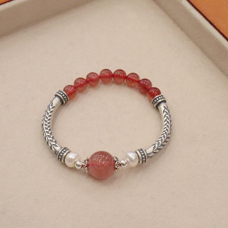 

Retro natural strawberry crystal bracelet Bangles Women Fashion Jewelry accessories Gift