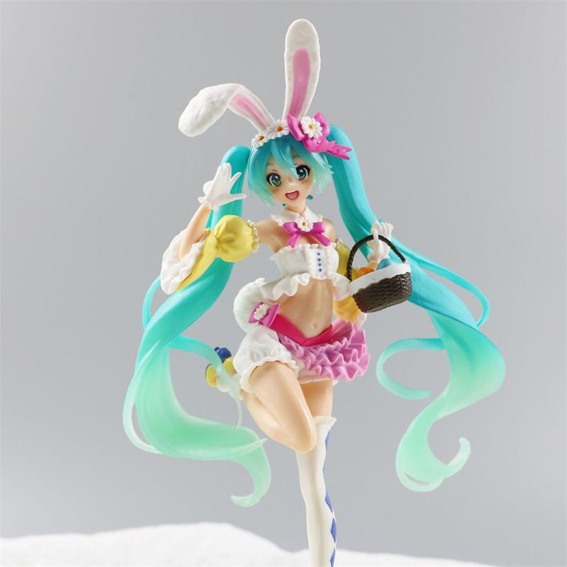 22CM Anime Hatsune Miku adorable girls Cute And Charming pvc Model Doll Figurals Rabbit ears Collect ornaments Xmas Playthings gifts