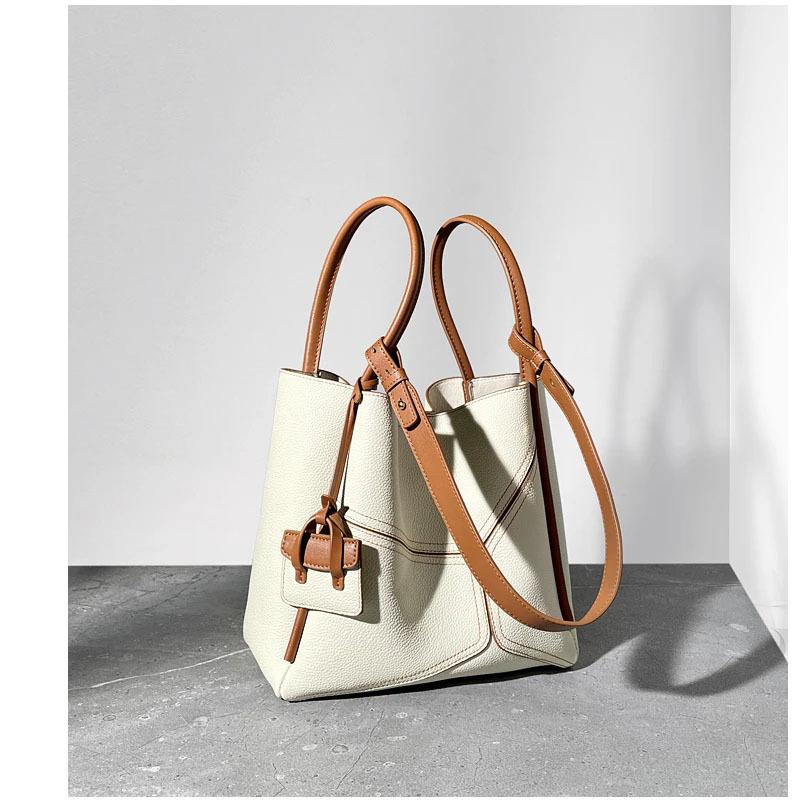 A Fashionable and High-end Handbag for Women A Versatile Single-shoulder Underarm Bag and A Genuine Leather Tote Bag