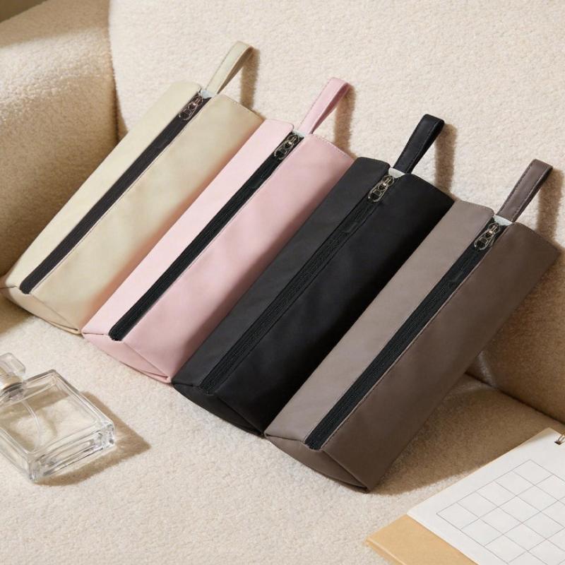 2-In-1 Heat-Resistant Pad And Storage Bag For Hair Curling Irons For Styling Equipped With Zipper Suspension Suitable For Desk