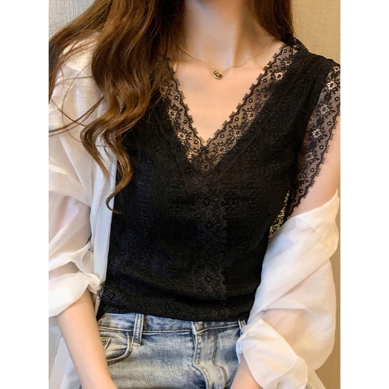 Lace Base Shirt for Women Stylish Interior V-neck Sleeveless Camisole Vest Outerwear Summer Camis & Tank Tops