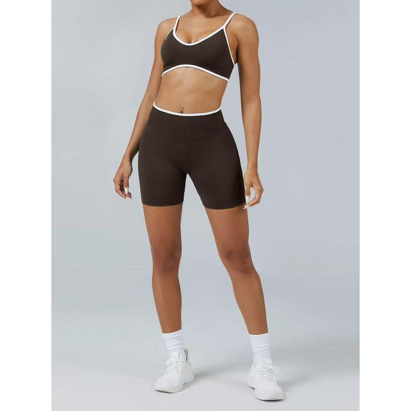 European and American Style Hot Girl Fitness Set with Peach-Shaped Butt Design, Yoga Set for Women with Chest Pads, Sports Bra, High-Waisted Shorts