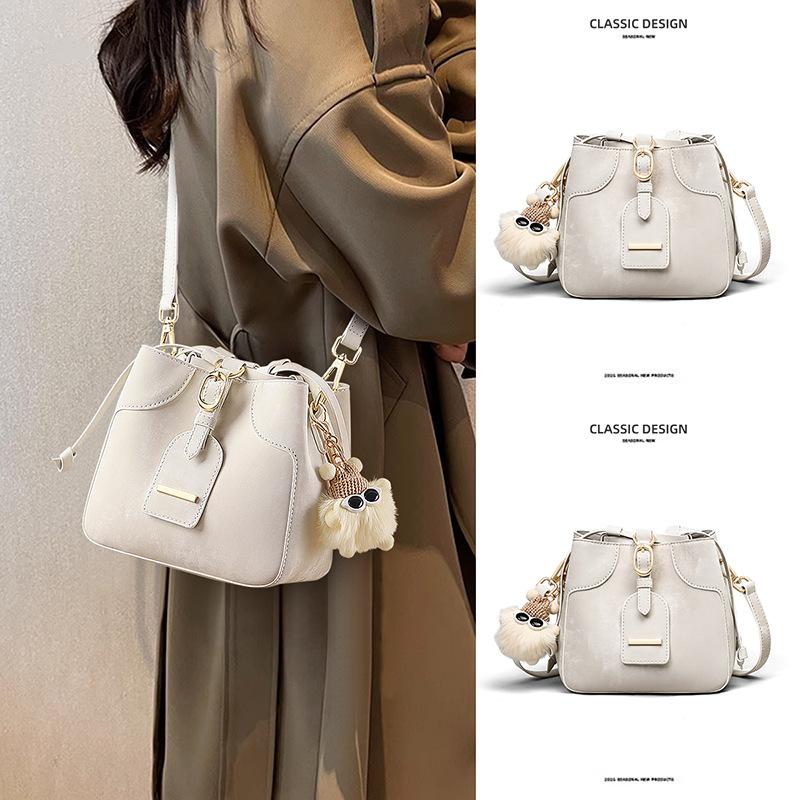Design Bag Spring Women S Bag Fashion Versatile Shoulder Messenger Bag Niche Bucket Bag