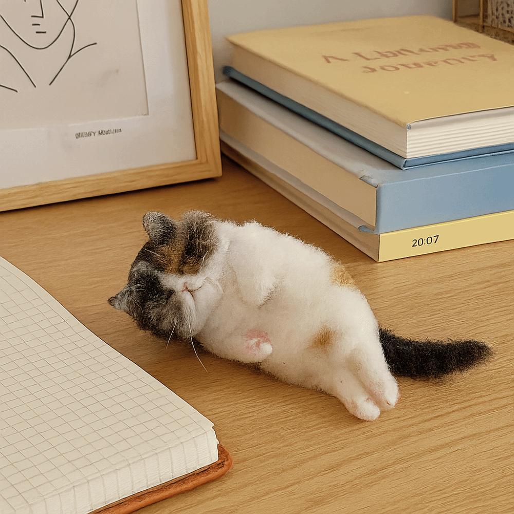 Non-Finished Cat Wool Needle Felting Kit Handmade DIY Material Bag  Handmade Project