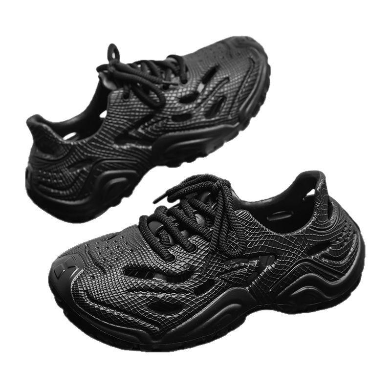 Men's new comfortable and trendy fashion daily casual round head thick sole color matching hole shoes breathable bag head men's shoes