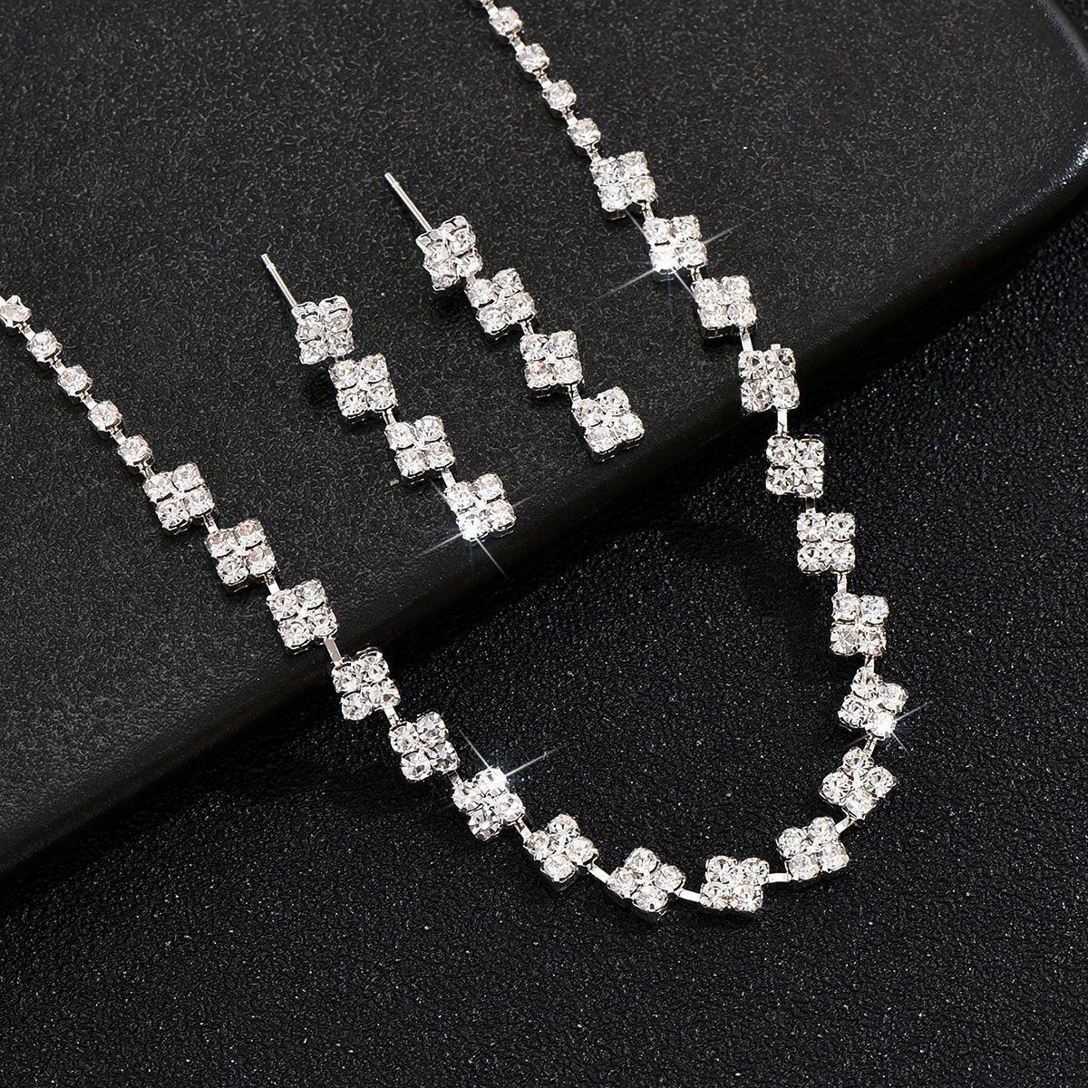 

Новый квадратный комплект ожерелья и серег со стразами, аксессуары для свадебного платья, свадебные аксессуары, набор женских цепочек