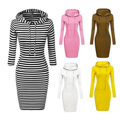 Midikleid, langärmelig, kältebeständig, mittelkalblang, Herbst/Winter, eng anliegendes, lässiges, gestreiftes Pulloverkleid mit Kapuze, Alltagskleidung