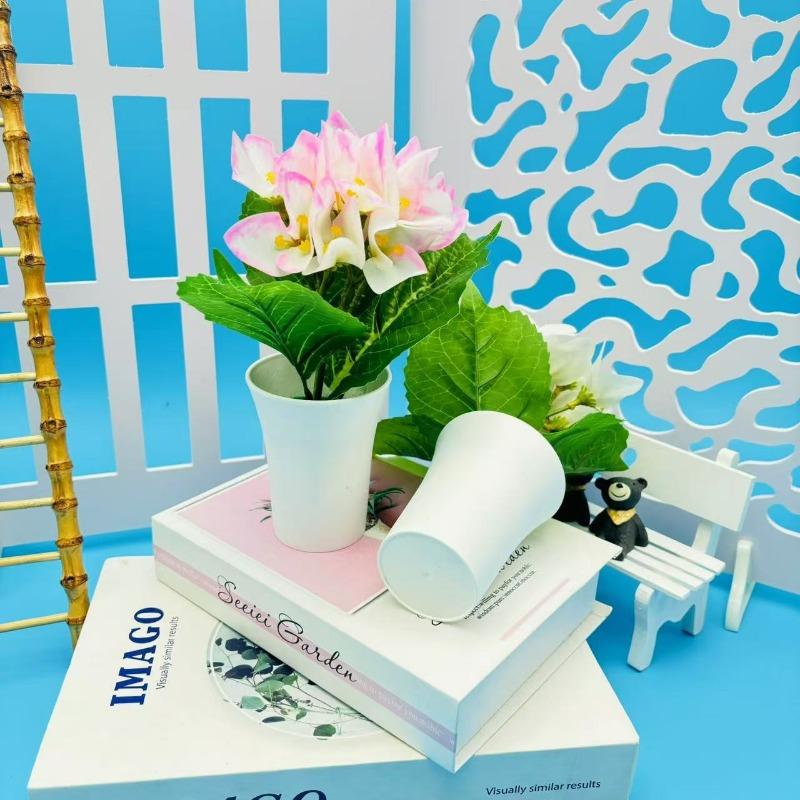 Small Decorative Items Such As Triangular Rose Mini Bonsai Artificial Flowers Artificial Green Plants and Artificial Potted Plants for Decoration