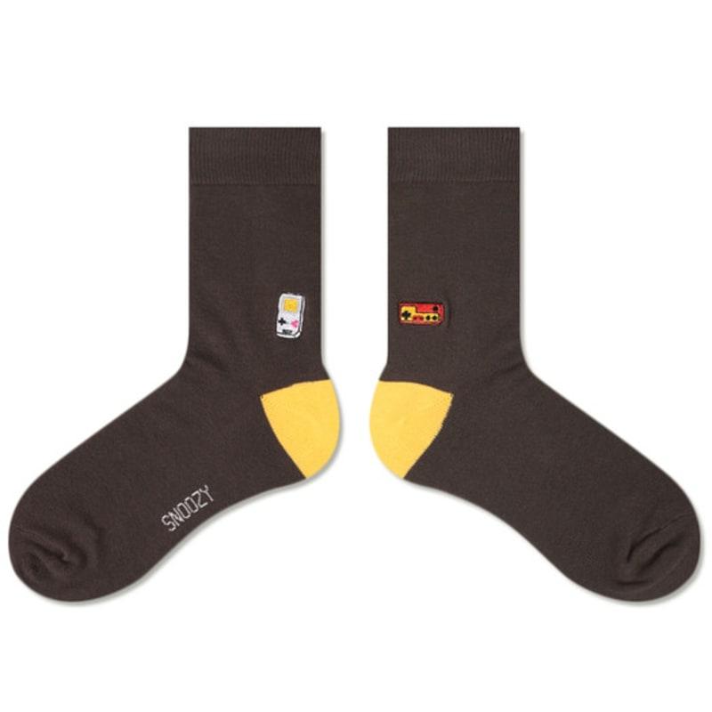 SNOOZY Game Console Embroidered Socks (Khaki Brown)