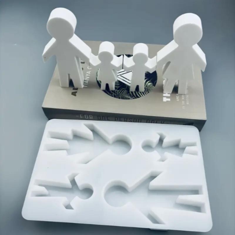 

DIY Candle Silicone Mold Family of Four Handholding Design Gypsum Concrete Resin Casting Ornamental Figurine Handcraft Mold