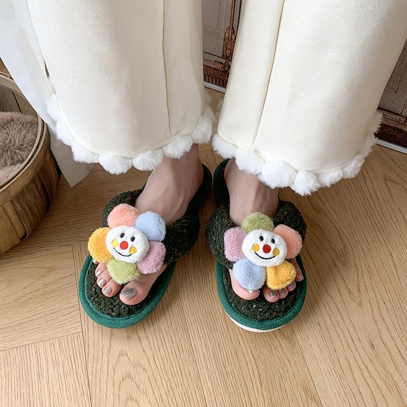 Fashion 2025 New Women's Plush Fluffy Flip Flops Slippers Cute Soft Comfortable Non Slip Indoor Home Shoes Winter Spring Autumn