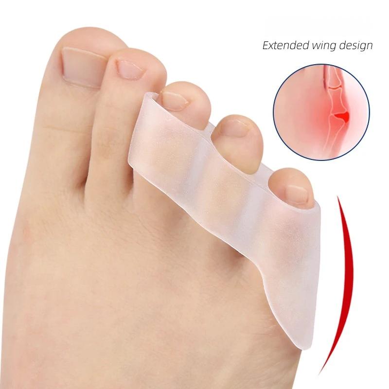 New Three Hole Little Toe Separator Overlapping Toes Bunion Blister Pain Relief Toe Straightener Protector Foot Care Tool 1 Pair