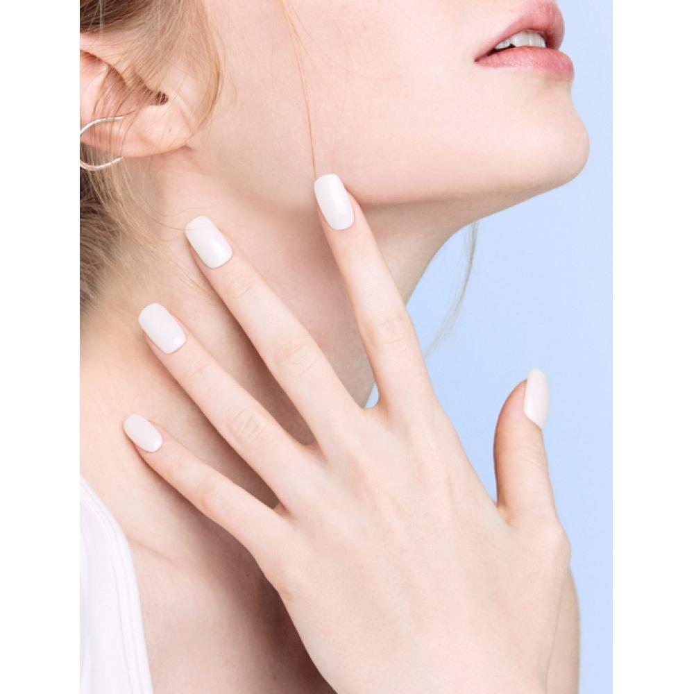 

Ohora N cleaN White Nails FREE