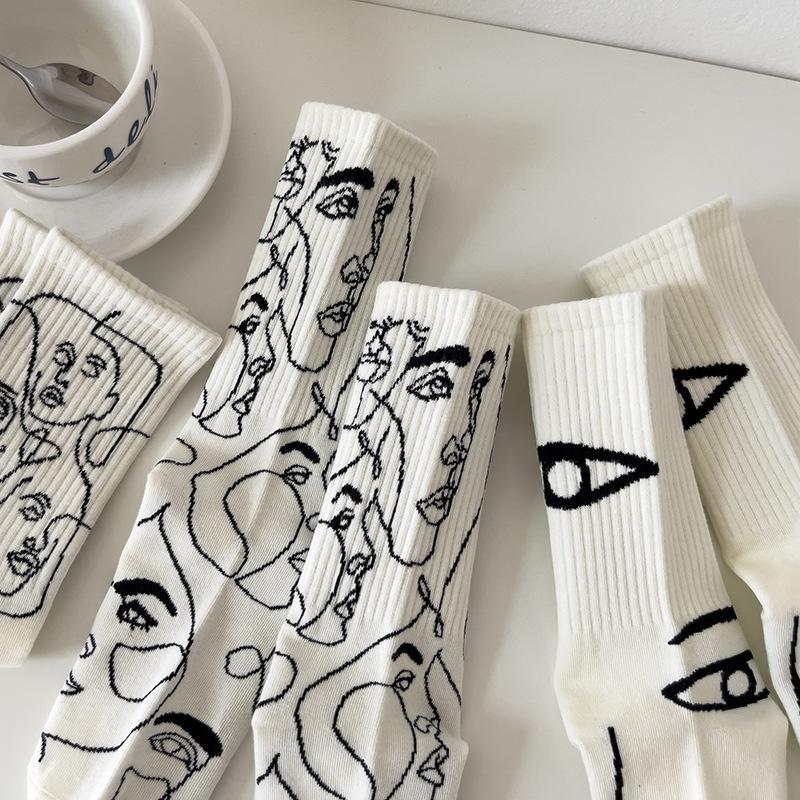 3/6 Pairs Abstract Line Paintings Mid Tube Cotton Socks Street Trend Sports Sweat Absorbing Breathable Couple Casual Socks