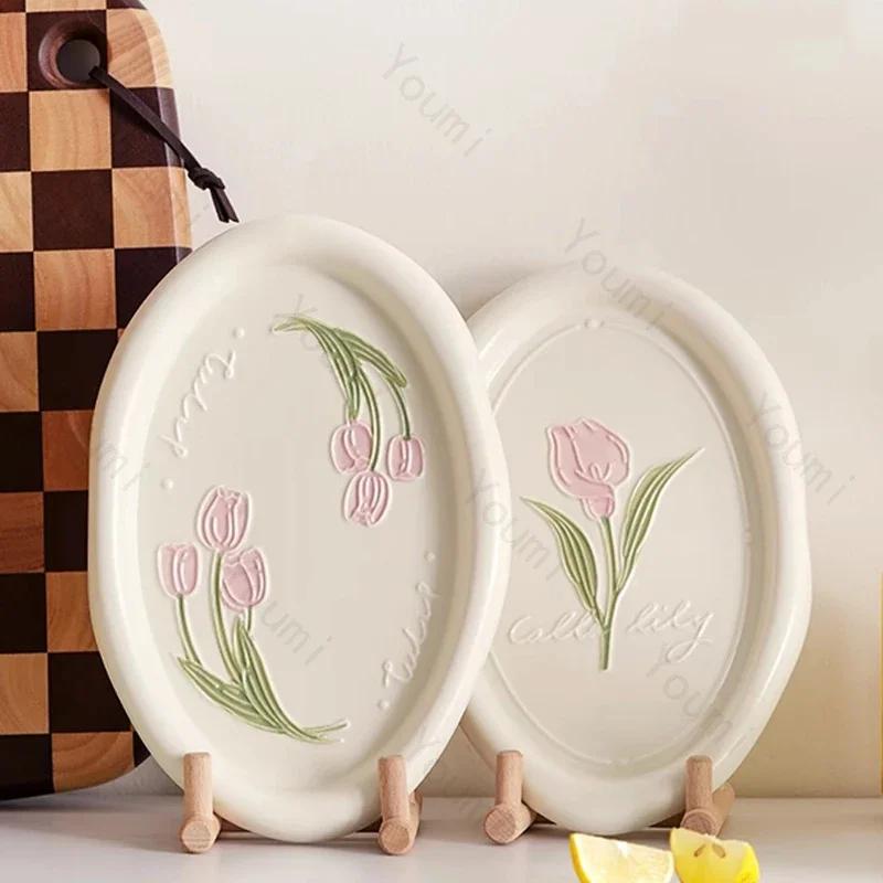 Exquisite Tulip Flowers Ceramic Plate High End Coffee Shop Cake Dessert Plate Home Delicious Snack Dining Plates Oval Tableware